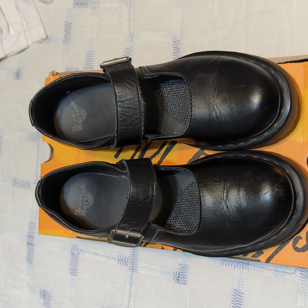Women's Dr. Martens